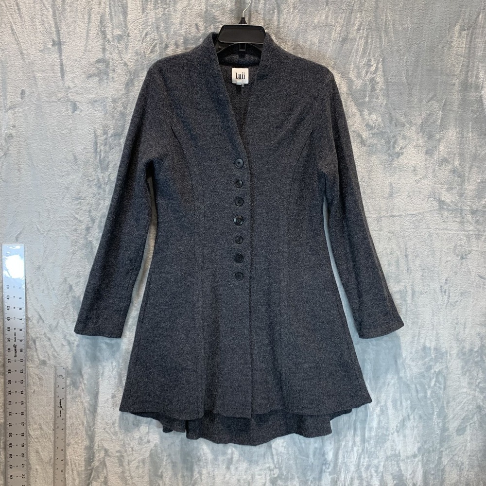 Luii Women's‎ Cardigan Sweater Jacket M 100% Wool Button Up Gray Fit & Flare